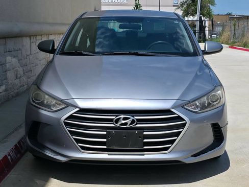 Used 2017 Hyundai Elantra SE FWD image 7