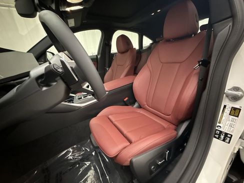 New 2026 BMW 430i xDrive w/ M Sport Package image 12