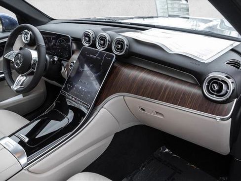 New 2026 Mercedes-Benz GLC 300 4MATIC image 23