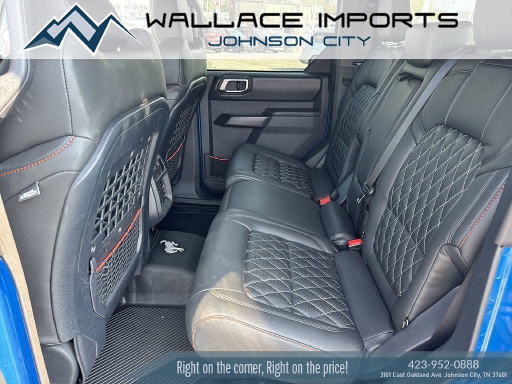 Used 2025 Ford Bronco Raptor AWD/4WD image 36