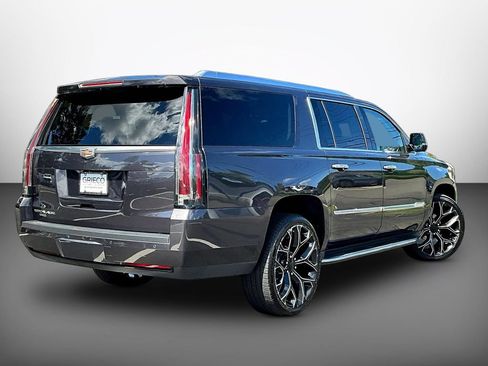 Used 2016 Cadillac Escalade ESV Luxury AWD/4WD image 7