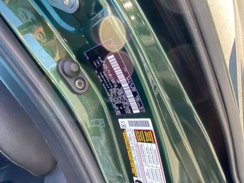 Certified 2025 Toyota Sienna XLE Woodland Edition AWD/4WD image 39