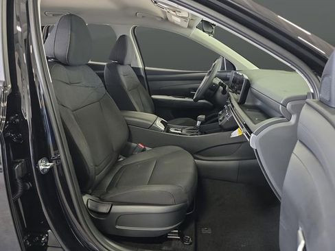 New 2026 Hyundai Tucson SE image 28