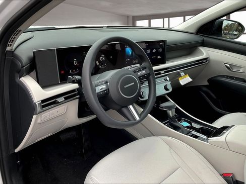 New 2026 Hyundai Tucson SEL image 7