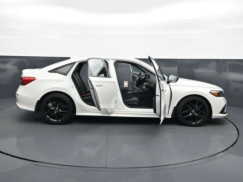 Used 2023 Honda Civic Sport image 31