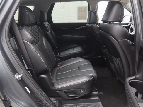 Used 2022 Hyundai Palisade Limited AWD/4WD image 12