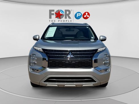 Used 2023 Mitsubishi Outlander SEL FWD image 8