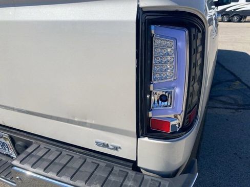 Used 2014 GMC Sierra 1500 SLT w/ SLT Crew Cab Value Package image 8