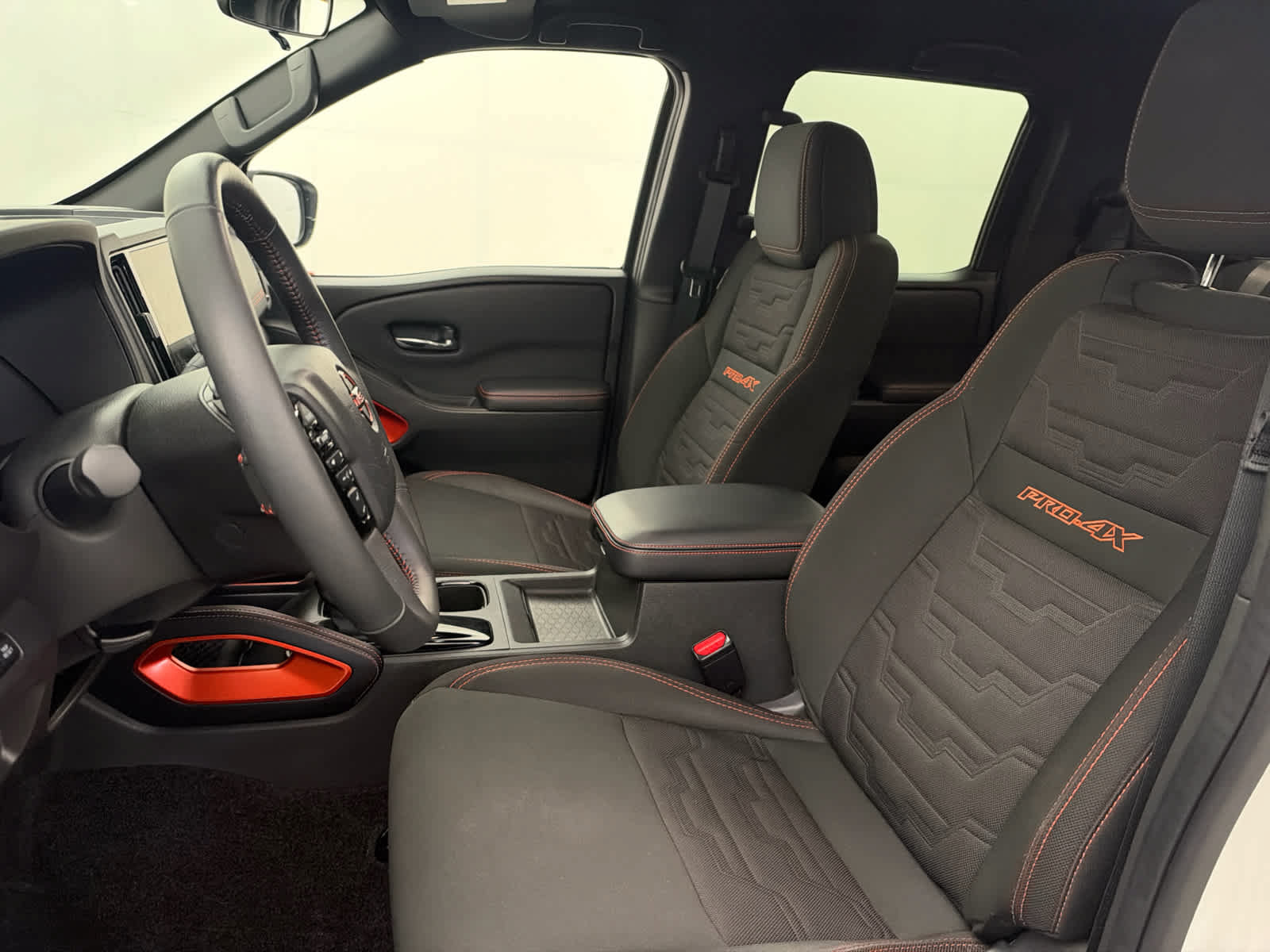 Certified 2025 Nissan Frontier PRO-4X AWD/4WD image 14