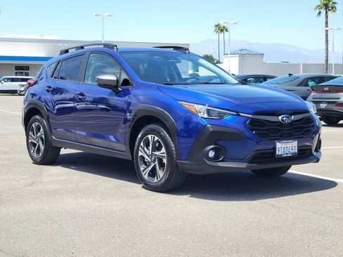 Used 2025 Subaru Crosstrek 2.5i Premium AWD/4WD image 39