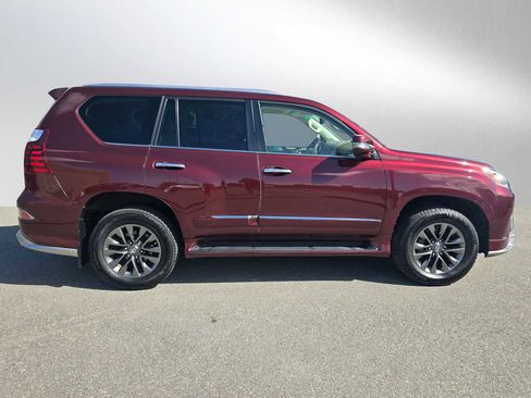 Used 2018 Lexus GX 460 Premium AWD/4WD image 2