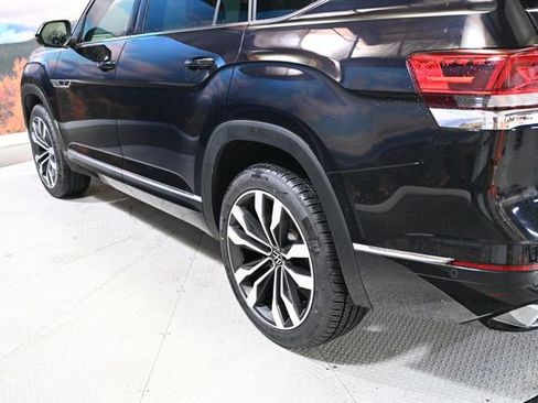 Used 2022 Volkswagen Atlas SEL Premium image 7