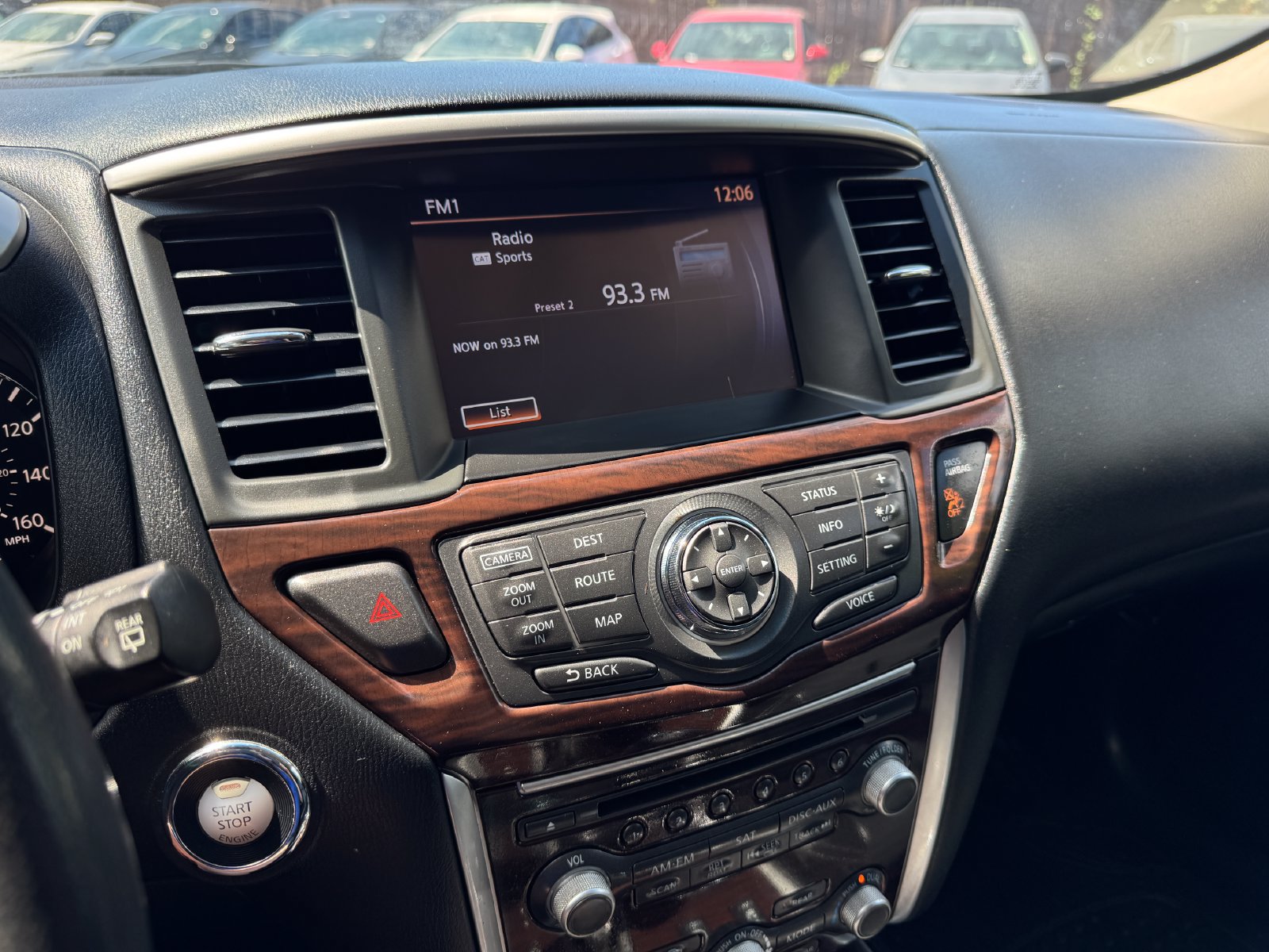 Used 2016 Nissan Pathfinder SL w/ SL Tech Package AWD/4WD image 27
