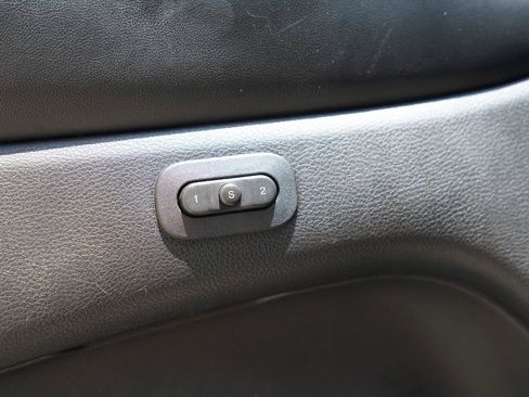 Used 2017 Jeep Grand Cherokee Limited AWD/4WD image 27