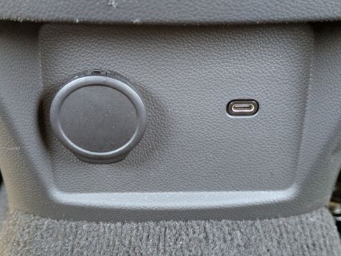 Certified 2022 Cadillac CT5 Luxury w/ Sun And Sound Package image 8