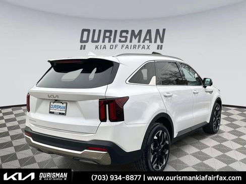 Used 2025 Kia Sorento SX image 5