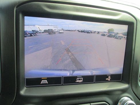 Used 2022 GMC Sierra 1500 AT4 w/ AT4 Premium Package AWD/4WD image 20