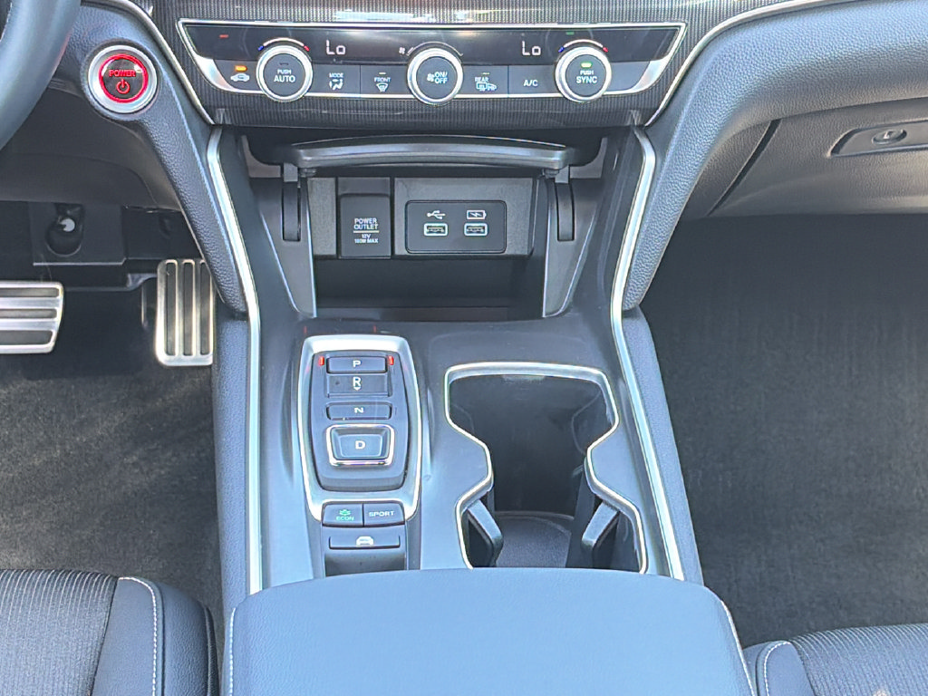Used 2022 Honda Accord Sport image 16