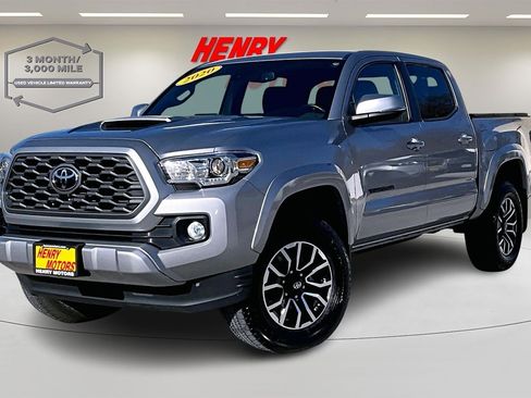 Used 2020 Toyota Tacoma TRD Sport Double Cab 5' Bed AT image 3