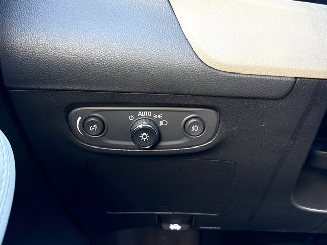 Used 2023 Buick Encore GX Preferred w/ Cold Weather Comfort Package FWD image 20