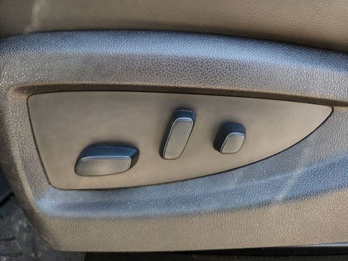 Used 2019 GMC Sierra 3500 Denali w/ Duramax Plus Package image 11