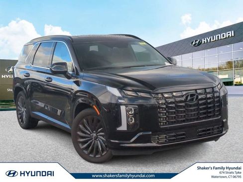 Certified 2025 Hyundai Palisade Calligraphy AWD/4WD image 1