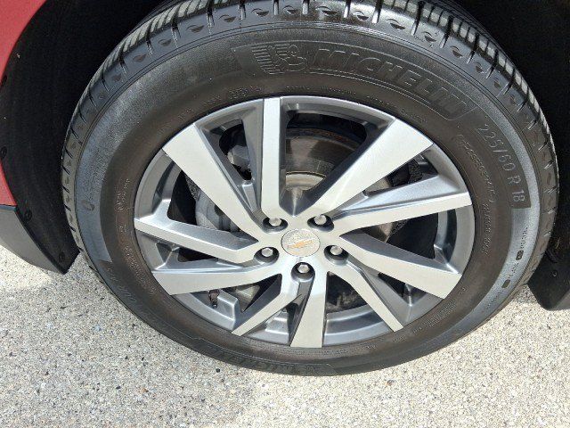 Used 2024 Chevrolet Equinox Premier FWD image 43
