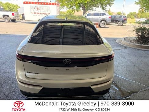 Used 2024 Toyota Crown AWD/4WD image 13
