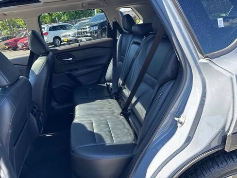 Used 2022 Nissan Rogue SL w/ SL Premium Package AWD/4WD image 14