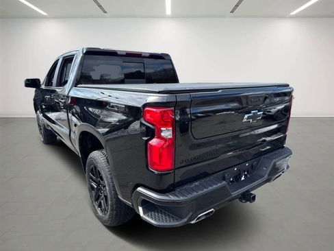 Used 2024 Chevrolet Silverado 1500 LT Trail Boss w/ Convenience Package II image 4