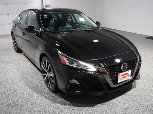 Used 2022 Nissan Altima 2.5 SR image 5