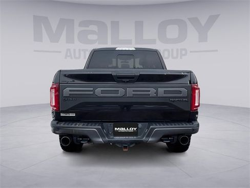 Used 2019 Ford F150 Raptor w/ Equipment Group 801A Mid image 4
