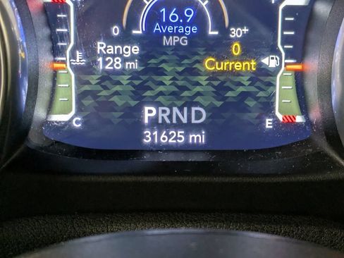 Used 2020 Jeep Wrangler Unlimited Sahara AWD/4WD image 16