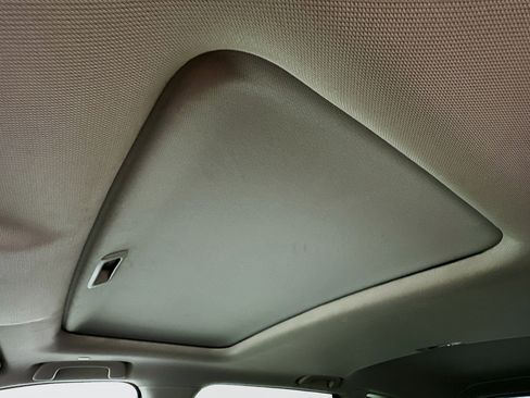 Used 2025 Honda CR-V EX-L image 25