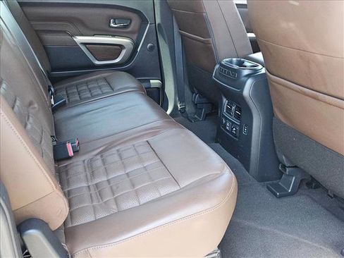 Used 2021 Nissan Titan Platinum Reserve w/ Moonroof Package AWD/4WD image 27