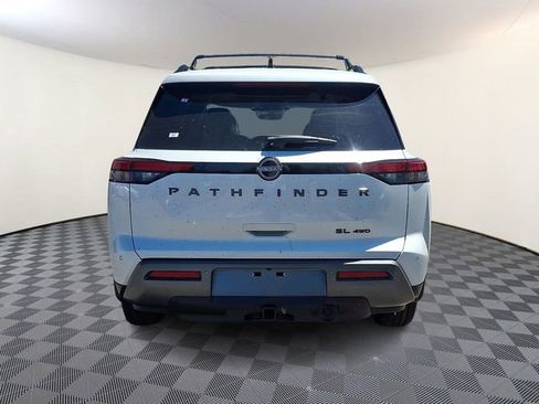 New 2026 Nissan Pathfinder SL image 5