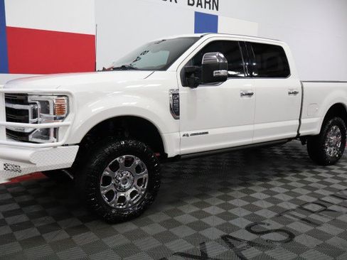 Used 2022 Ford F250 King Ranch w/ King Ranch Ultimate Package AWD/4WD image 3
