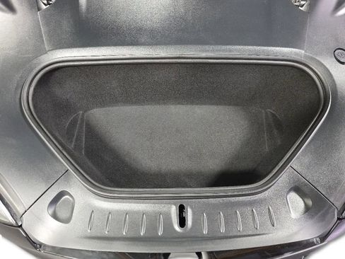 Used 2023 Tesla Model S Standard Range image 19