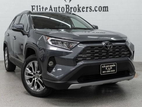 Used 2021 Toyota RAV4 Limited AWD/4WD image 7