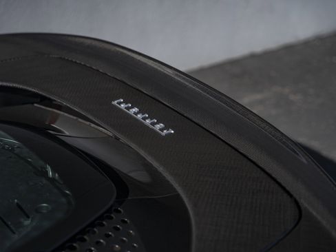 Certified 2022 Ferrari SF90 Spider image 33