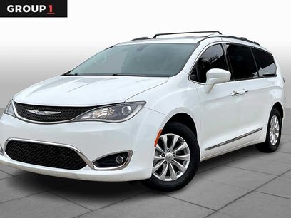Used 2018 Chrysler Pacifica Touring-L