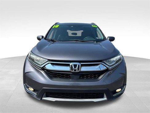 Used 2018 Honda CR-V Touring image 2