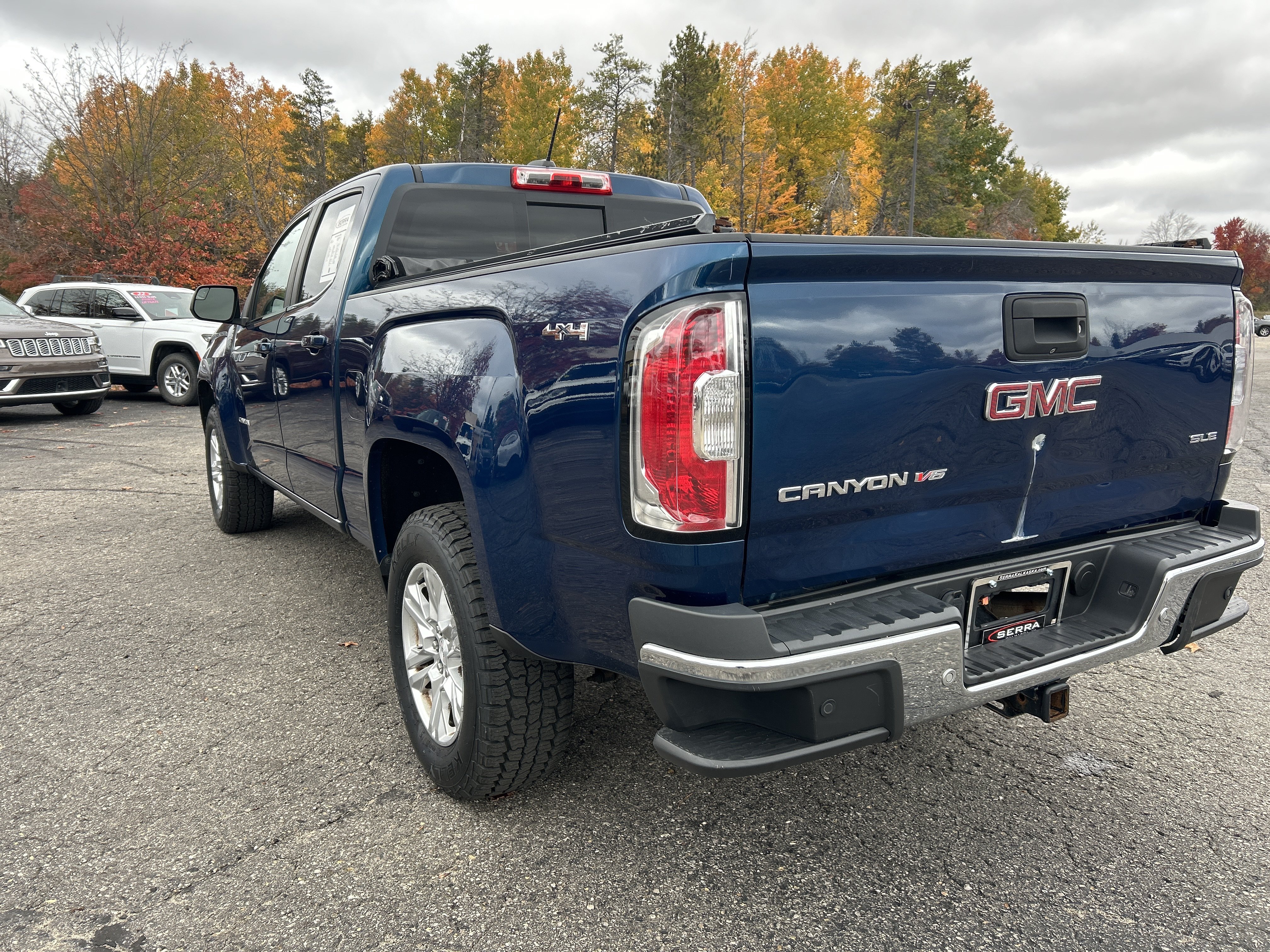 Used 2019 GMC Canyon SLE w/ Driver Alert Package AWD/4WD image 5