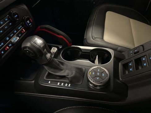 New 2026 Ford Bronco Outer Banks AWD/4WD image 34