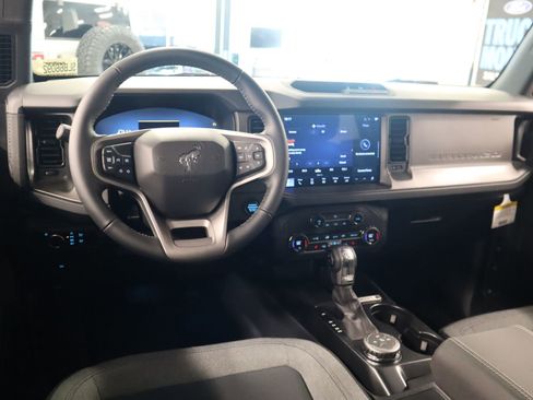 New 2025 Ford Bronco Big Bend image 2