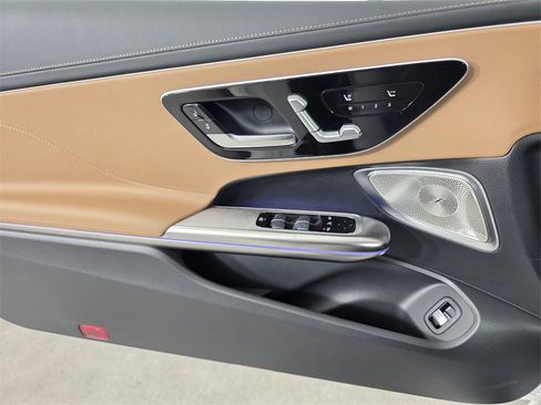 New 2026 Mercedes-Benz CLE 300 4MATIC Cabriolet image 14