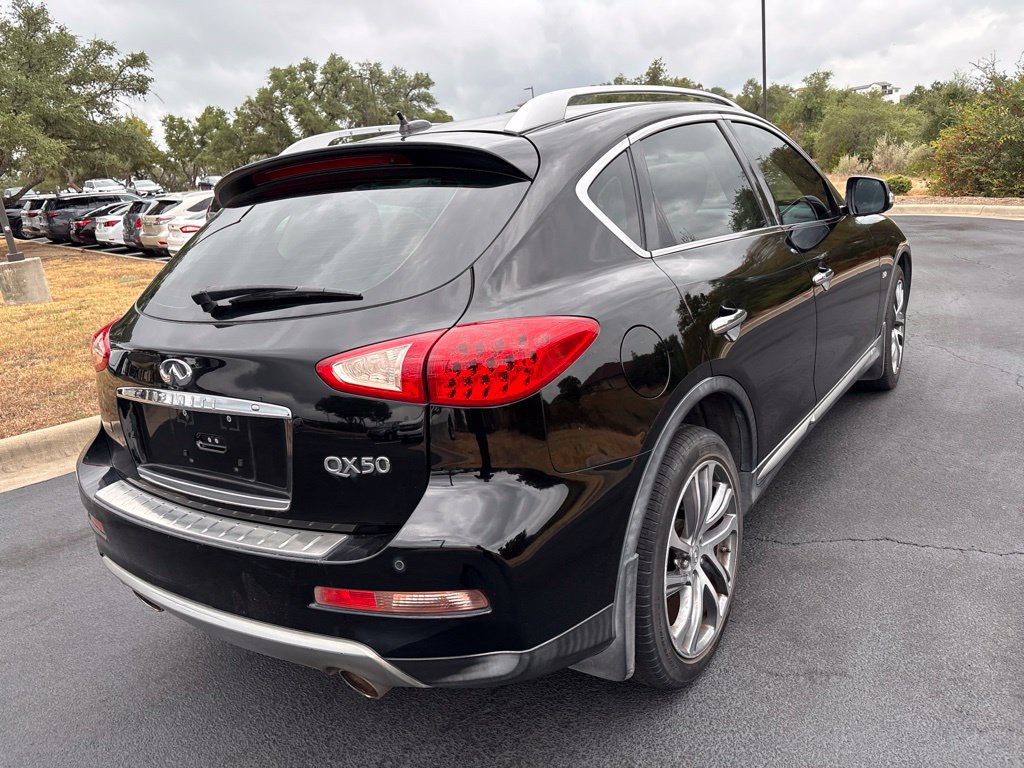 Used 2016 INFINITI QX50 2WD w/ Deluxe Touring Package image 5