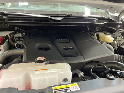 Used 2025 Toyota Tundra SR5 image 27