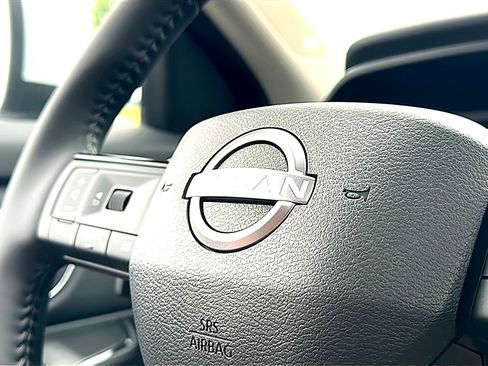 New 2026 Nissan Rogue Platinum AWD/4WD image 21