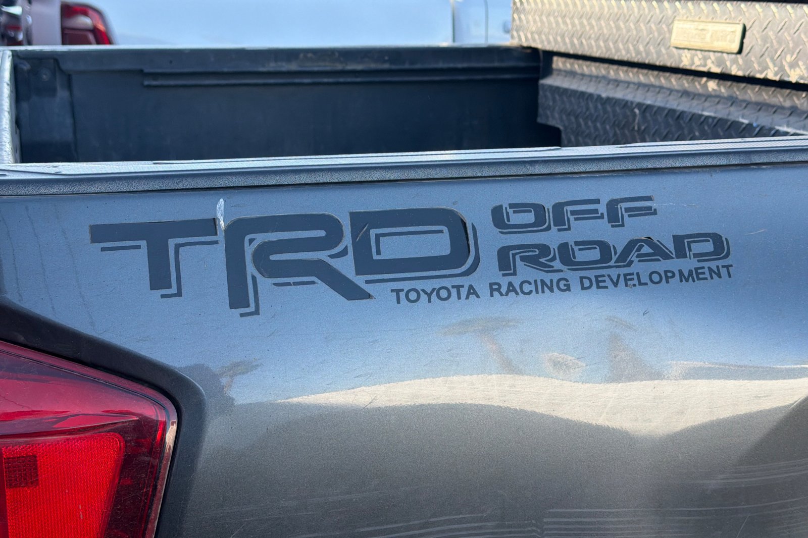 Used 2016 Toyota Tacoma TRD Off-Road w/ Towing Package RWD image 7